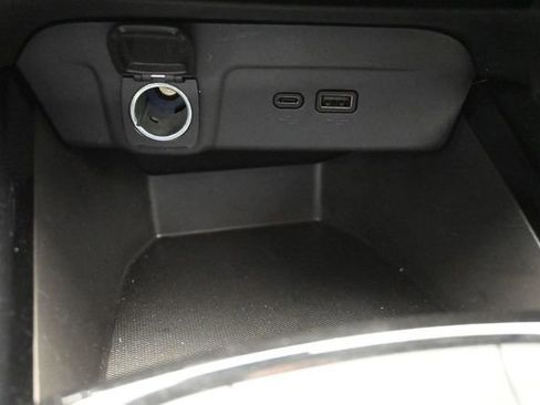 Used 2024 Chevrolet Trax LT w/ Driver Confidence Package FWD image 43
