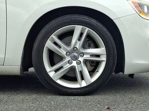 Used 2015 Volvo S60 T5 Premier AWD/4WD image 8