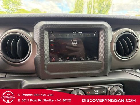 Used 2021 Jeep Wrangler Sport AWD/4WD image 20