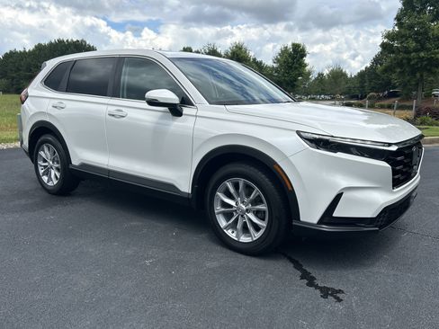 Certified 2025 Honda CR-V EX image 2