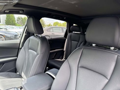 Used 2025 Audi Q7 3.0T Premium Plus AWD/4WD image 34