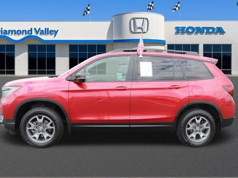 Used 2023 Honda Passport TrailSport image 9