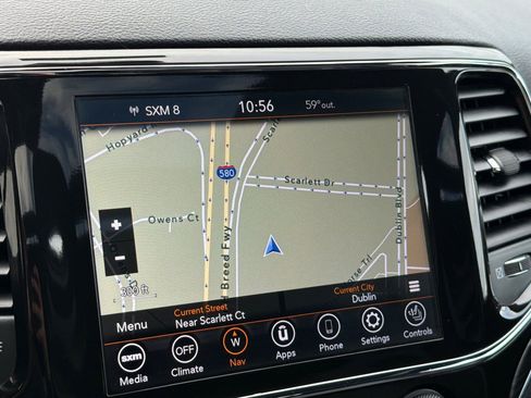 Used 2021 Jeep Grand Cherokee Limited w/ Luxury Group II image 20