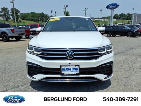 Used 2022 Volkswagen Tiguan SEL R-Line AWD/4WD image 10
