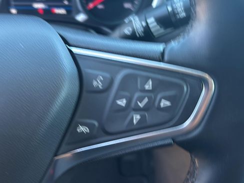 Used 2024 Chevrolet Equinox LT AWD/4WD image 12