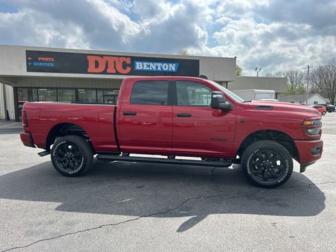 New 2026 RAM 2500 Big Horn AWD/4WD image 2