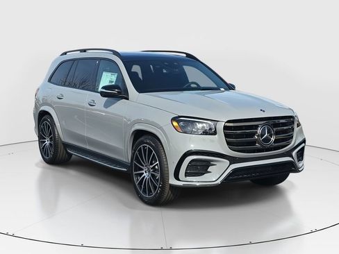 New 2026 Mercedes-Benz GLS 580 GLS 580 image 3