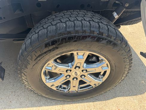 Used 2023 Ford F150 XLT w/ Equipment Group 302A High AWD/4WD image 10