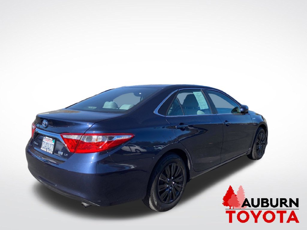 Used 2015 Toyota Camry LE FWD image 5