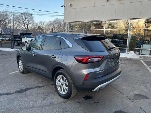 Used 2023 Ford Escape Active AWD/4WD image 5