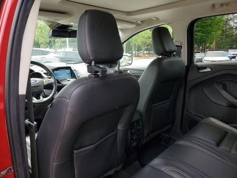 Used 2019 Ford Escape SEL FWD image 13