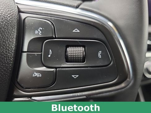 Used 2025 Buick Envista Sport Touring w/ Convenience II Package image 27