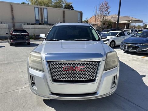 Used 2013 GMC Terrain Denali image 2