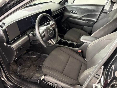Used 2024 Hyundai Kona SEL FWD image 23