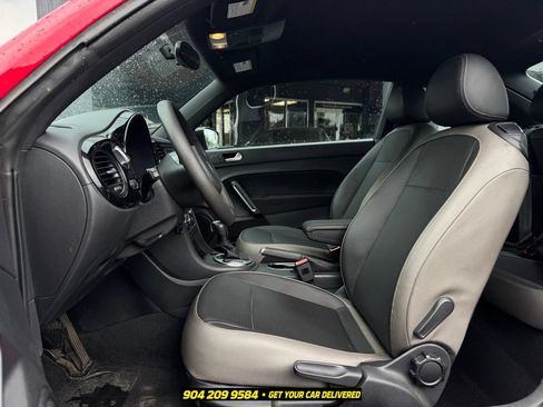 Used 2015 Volkswagen Beetle 1.8T FWD image 16