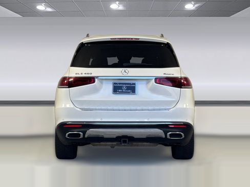 Used 2021 Mercedes-Benz GLS 450 4MATIC image 9