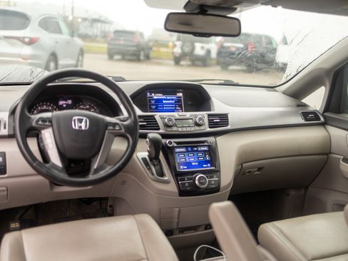 Used 2014 Honda Odyssey EX-L image 41