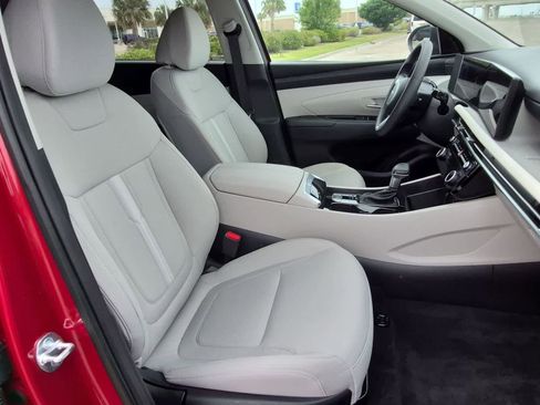 Used 2025 Hyundai Tucson SEL FWD image 26