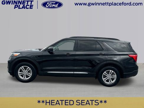 Certified 2022 Ford Explorer XLT w/ Equipment Group 202A image 9