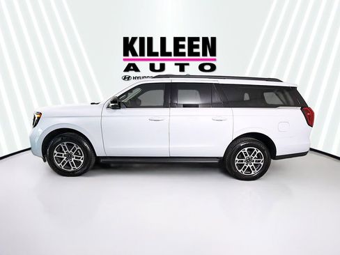 New 2026 Ford Expedition Max Active RWD image 4