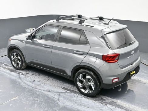 Used 2023 Hyundai Venue SEL image 44