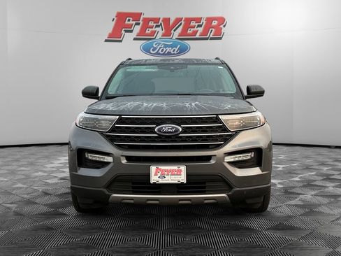 Certified 2021 Ford Explorer XLT w/ Equipment Group 202A RWD image 8
