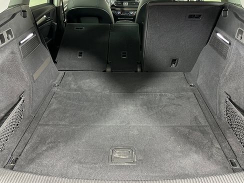 Used 2023 Audi Q5 2.0T Premium w/ Convenience Package image 14