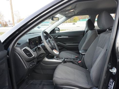 Used 2024 Kia Seltos LX image 26