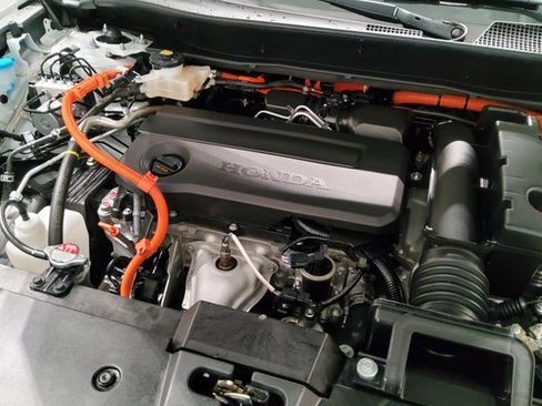 Used 2024 Honda CR-V Sport image 30