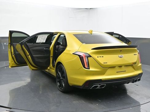 Used 2024 Cadillac CT4 V w/ LPO, ONYX Package image 56