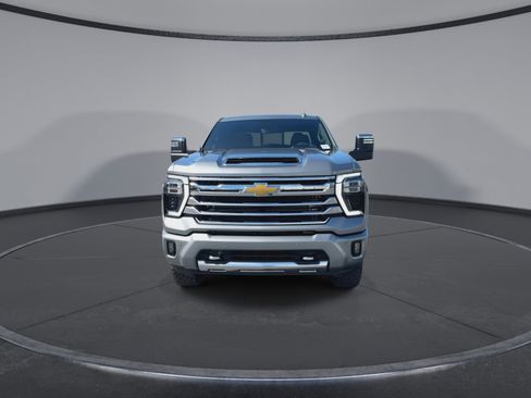 New 2026 Chevrolet Silverado 2500 High Country w/ High Country Premium Package AWD/4WD image 2