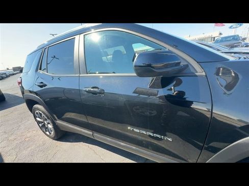 Certified 2026 GMC Terrain Elevation w/ Elevation Premium Package FWD image 2