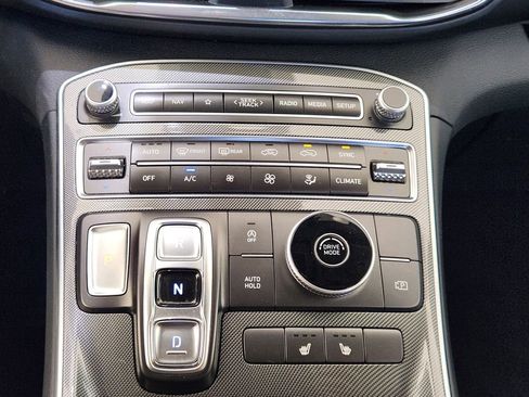 Used 2023 Hyundai Santa Fe SEL image 18