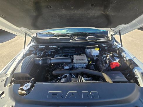 Used 2023 RAM 1500 Big Horn AWD/4WD image 18