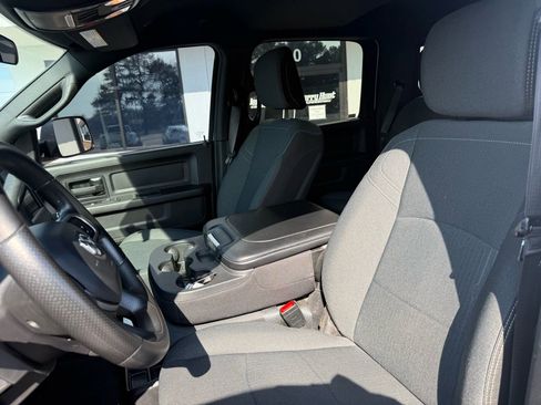 Used 2022 RAM 2500 Tradesman image 2