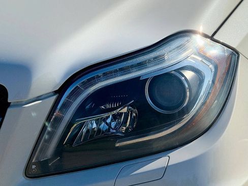 Used 2014 Mercedes-Benz GL 63 AMG 4MATIC image 14