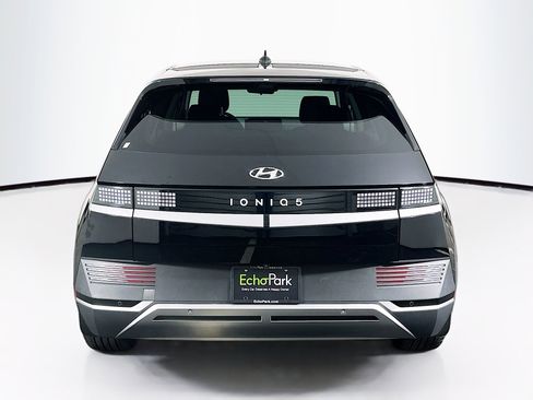 Used 2023 Hyundai Ioniq 5 SE image 7