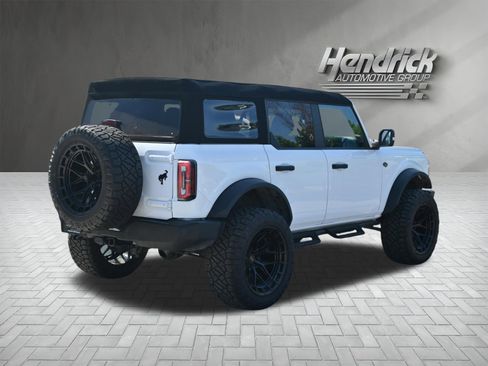 Used 2023 Ford Bronco Wildtrak AWD/4WD image 10