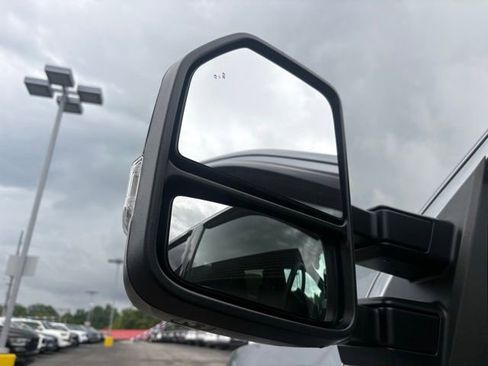 Used 2022 Ford F150 XLT w/ Equipment Group 302A High AWD/4WD image 15