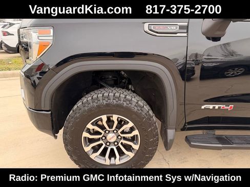 Used 2020 GMC Sierra 1500 AT4 w/ Off-Road Performance Package image 8