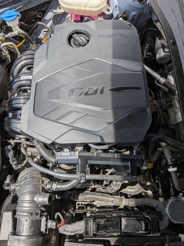 Used 2025 Hyundai Sonata SEL FWD image 34