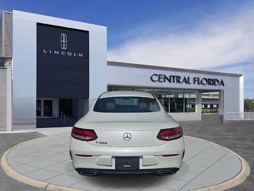 Used 2022 Mercedes-Benz C 300 Coupe image 4