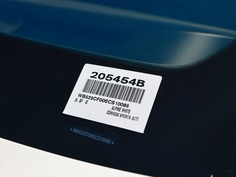 Used 2025 BMW iX xDrive50 AWD/4WD image 44