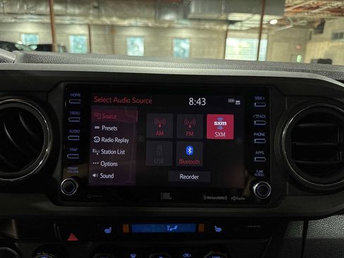 Used 2023 Toyota Tacoma TRD Off-Road w/ TRD Premium Off Road Package AWD/4WD image 21