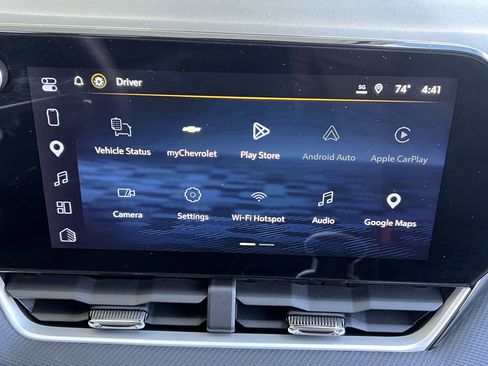 Used 2026 Chevrolet Equinox LT AWD/4WD image 12