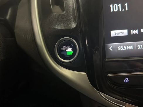 Used 2017 Chevrolet Sonic Premier FWD image 15