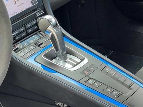 Certified 2023 Porsche 718 Cayman GT4 RWD image 37