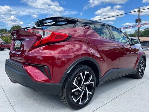 Used 2019 Toyota C-HR Limited FWD image 7