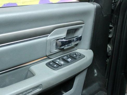 Used 2019 RAM 1500 Classic Warlock image 12