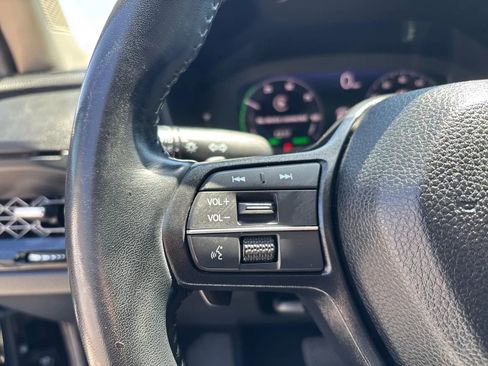 Used 2025 Honda Accord EX-L image 17